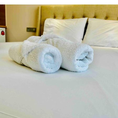 Port Twins Suites No2 ピレウス エクステリア 写真